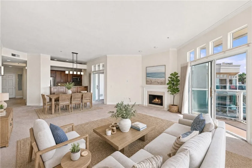 1500 E Ocean #718 photo 17