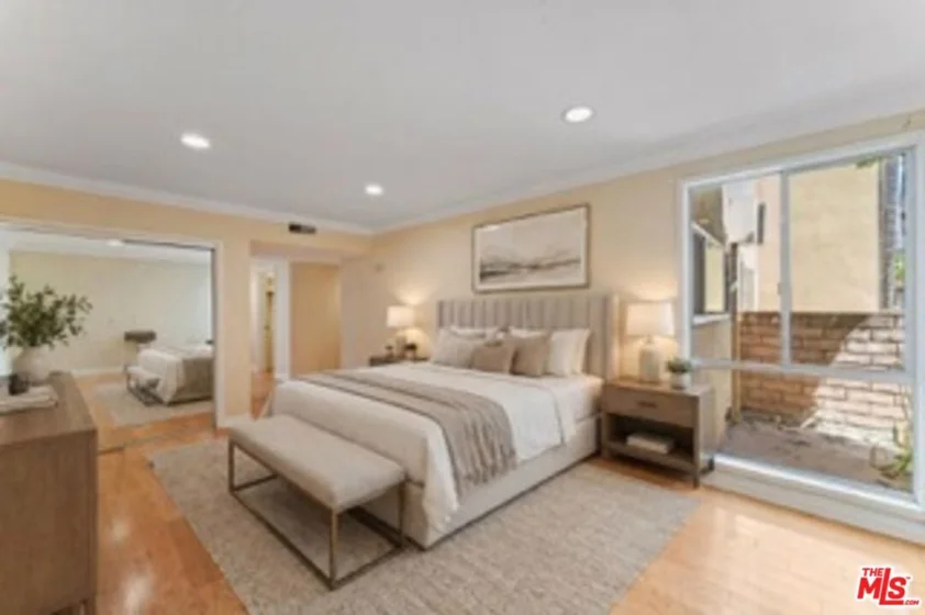 6225 Coldwater Canyon Avenue #112 photo 3