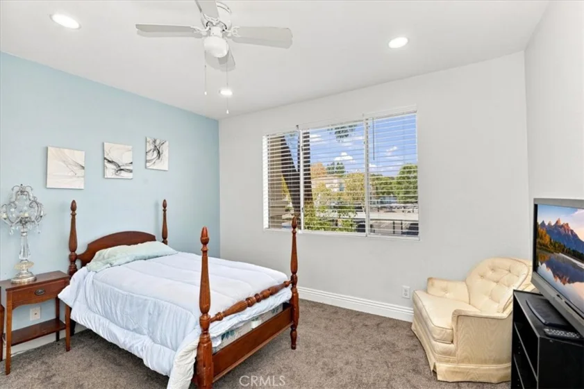 22681 Oakgrove #426 photo 17