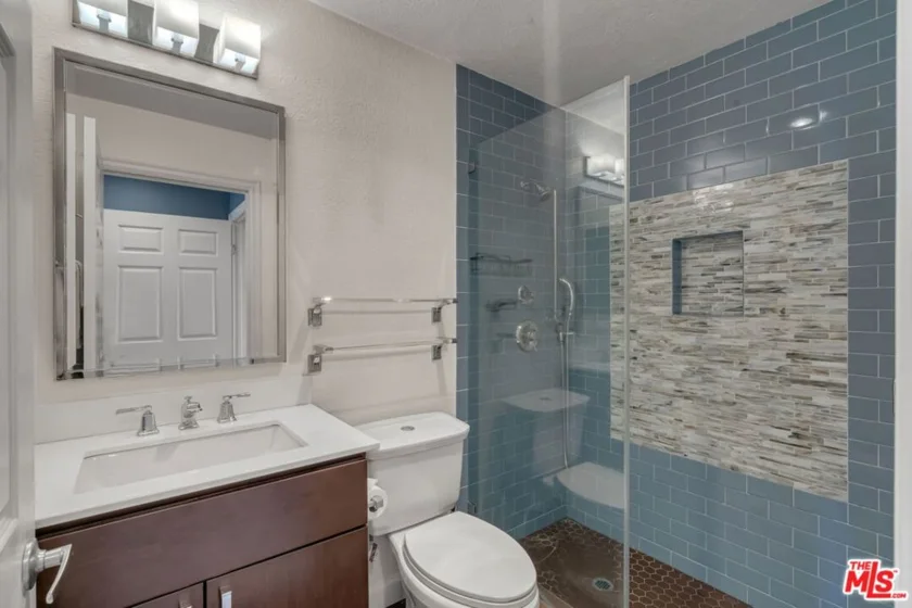 1722 Malcolm Avenue #304 photo 33