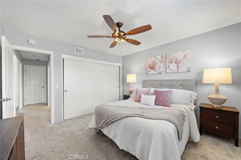 8215 Deerfield Drive photo 22