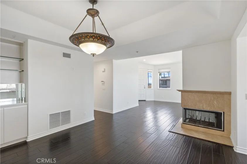 4167 Warner #301 photo 16