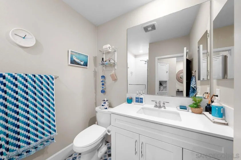 810 Santa Barbara Place photo 8