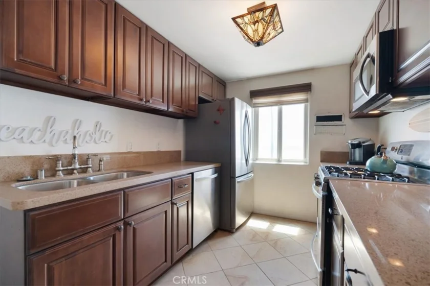1202 N Pacific Street #204A photo 17