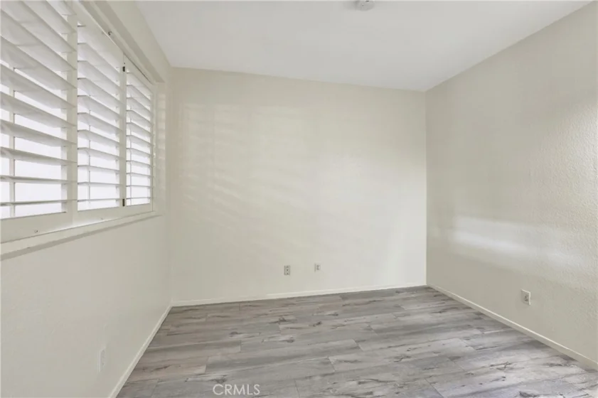 154 Gallery photo 19