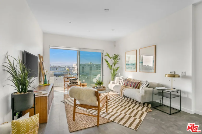 4140 Glencoe Avenue #507 photo 1