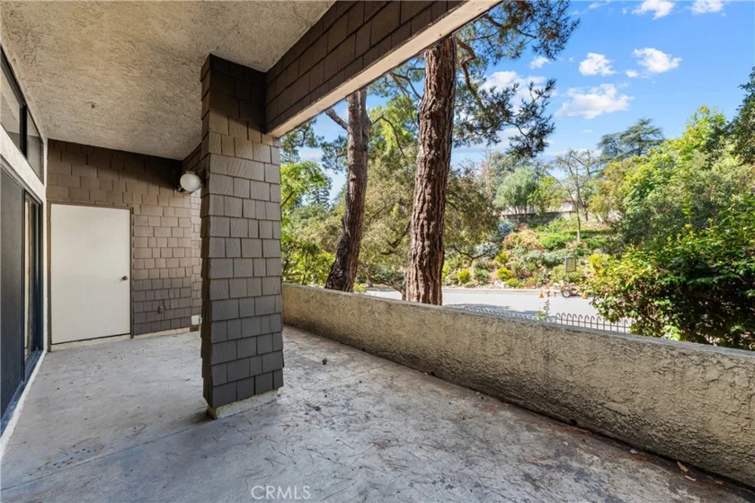 1052 Seco #104 photo 36
