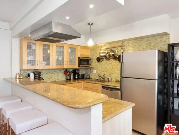 404 San Vicente Boulevard #28 photo 11
