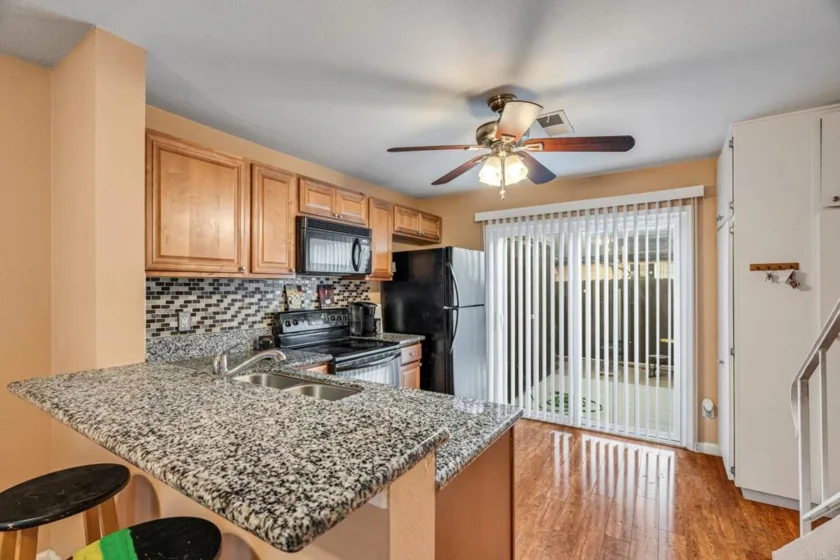 10132 Peaceful Court photo 20