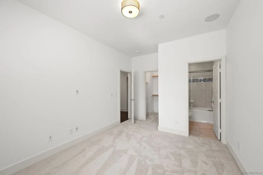 7853 Inception Way photo 38
