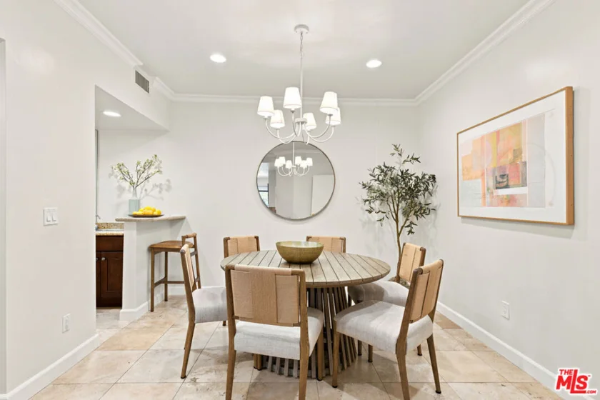 2332 Fox Hills Drive #103 photo 6