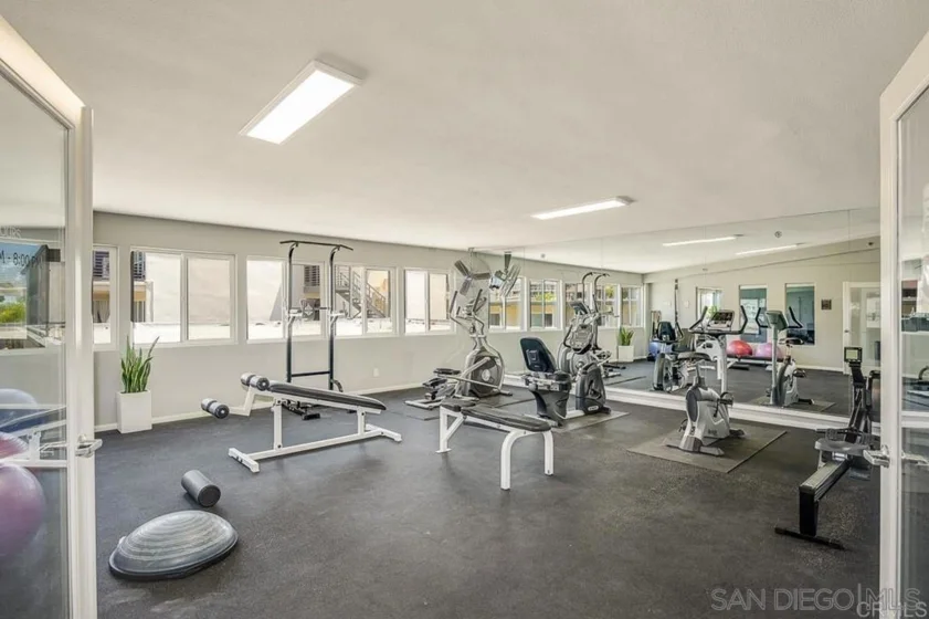 1021 Scott Street #103 photo 30