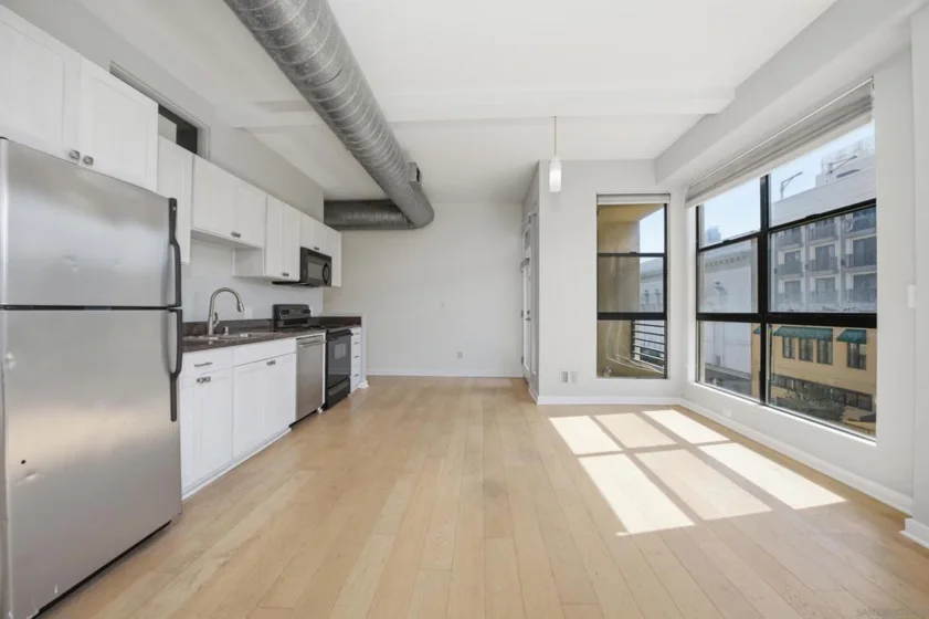 777 6th Avenue #319 photo 28
