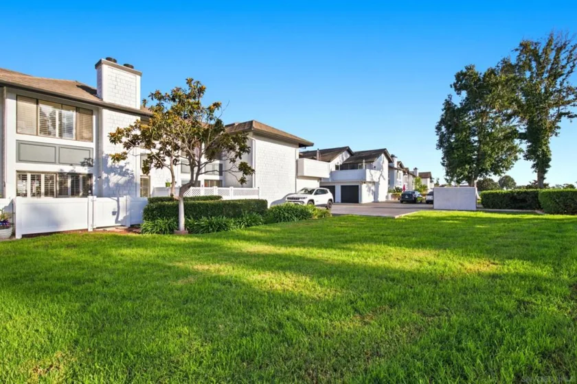 6905 Carnation Drive photo 25