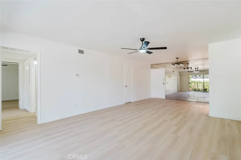 620 N Kenwood Street #208 photo 6