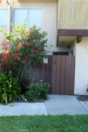 7300 Lennox #J3 photo 35