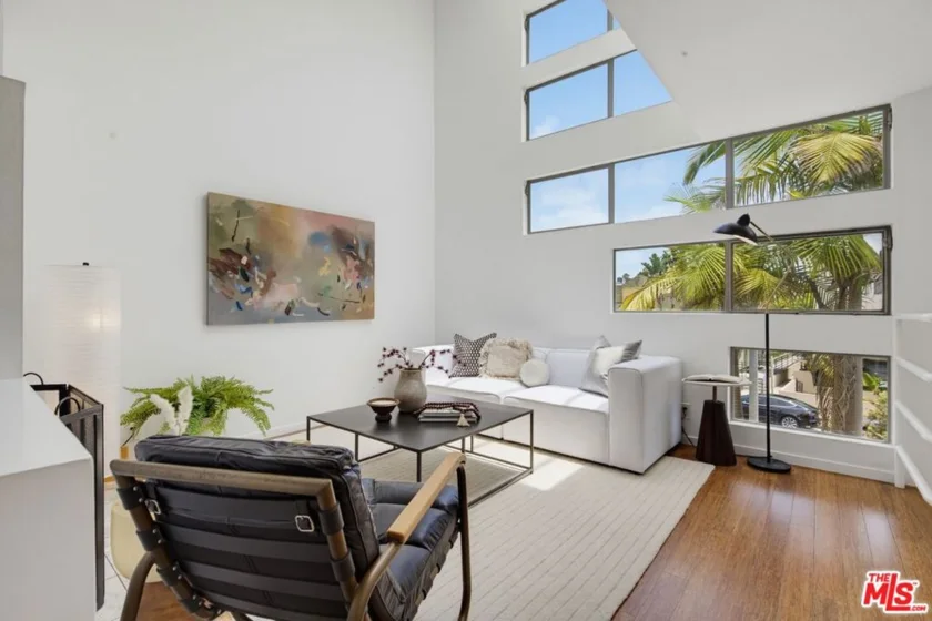 821 Bay Street #C6 photo 1
