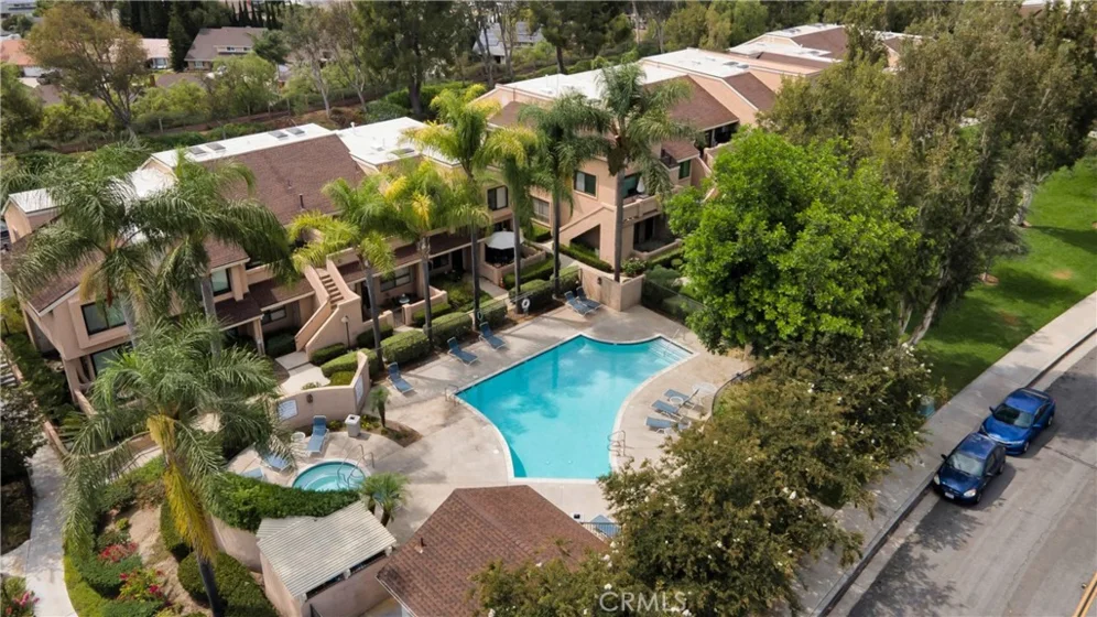 158 N Singingwood Street #2 photo 52
