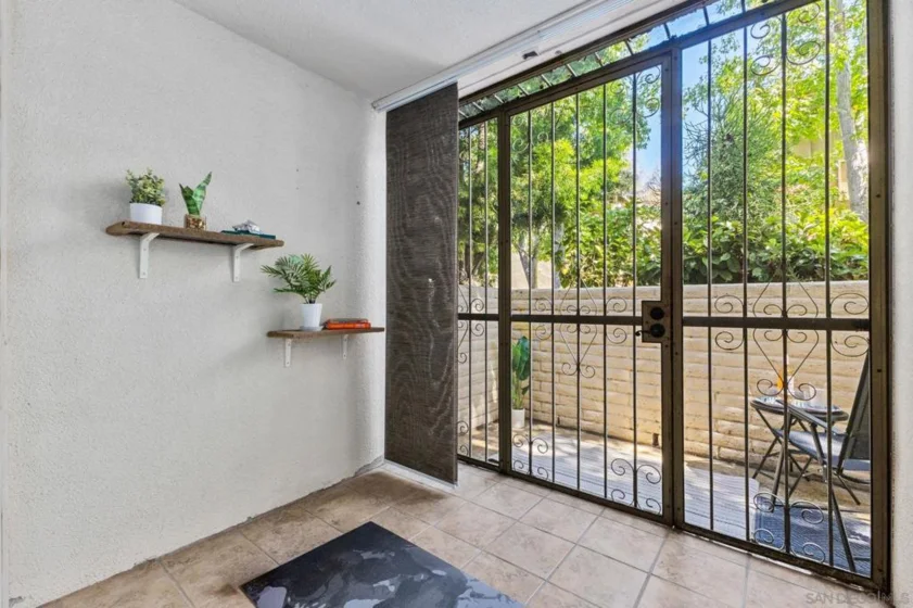 4843 Collwood Boulevard #B photo 8