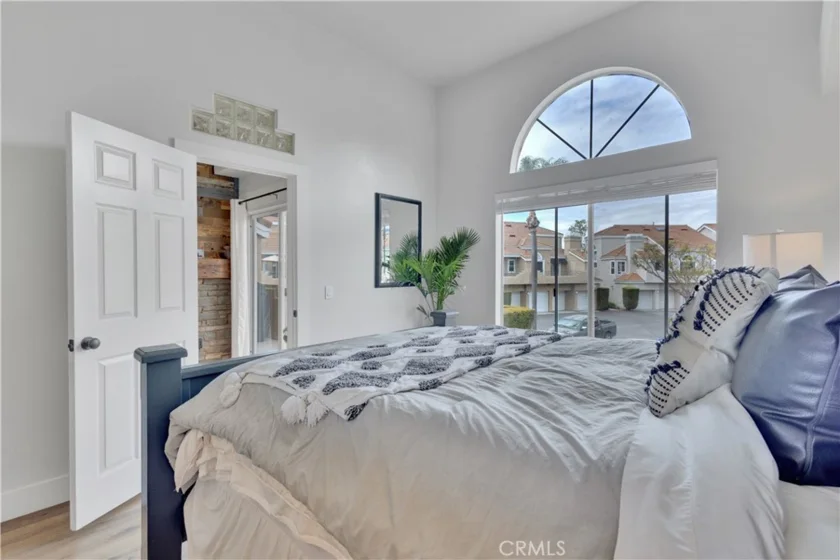 25072 Leucadia #E photo 16