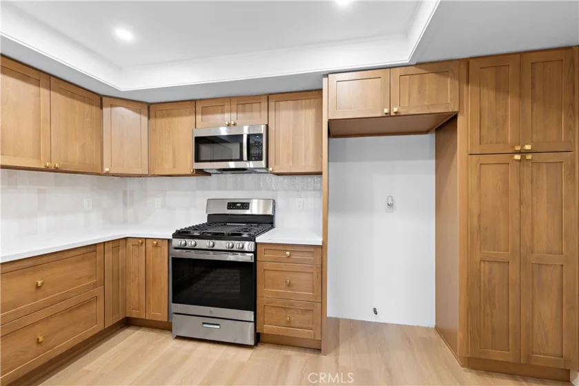 16512 Blackbeard Lane #204 photo 6
