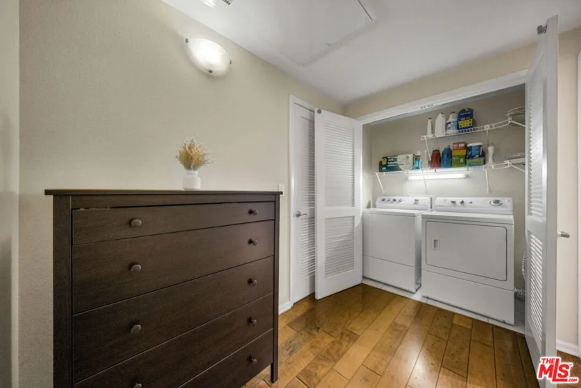 3401 S Bentley Avenue #301 photo 16