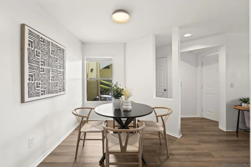 2063 Lakeridge #101 photo 15