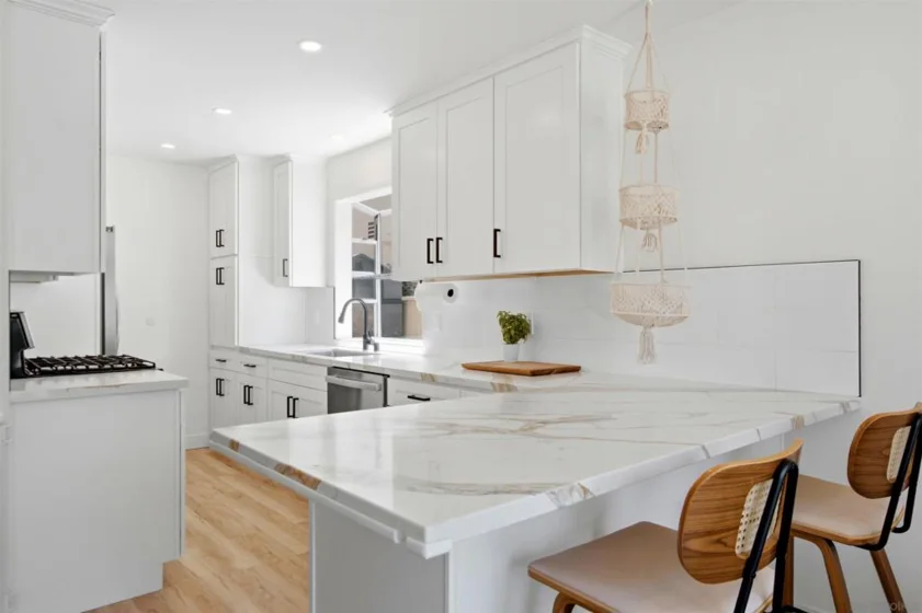 3063 Barnard Street #1 photo 15
