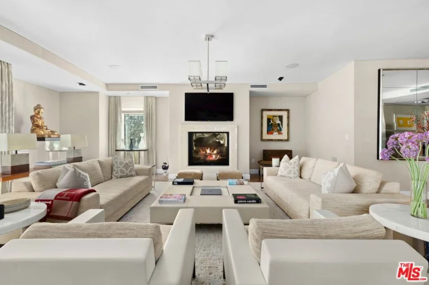 1 W Century Drive ##TH A photo 1