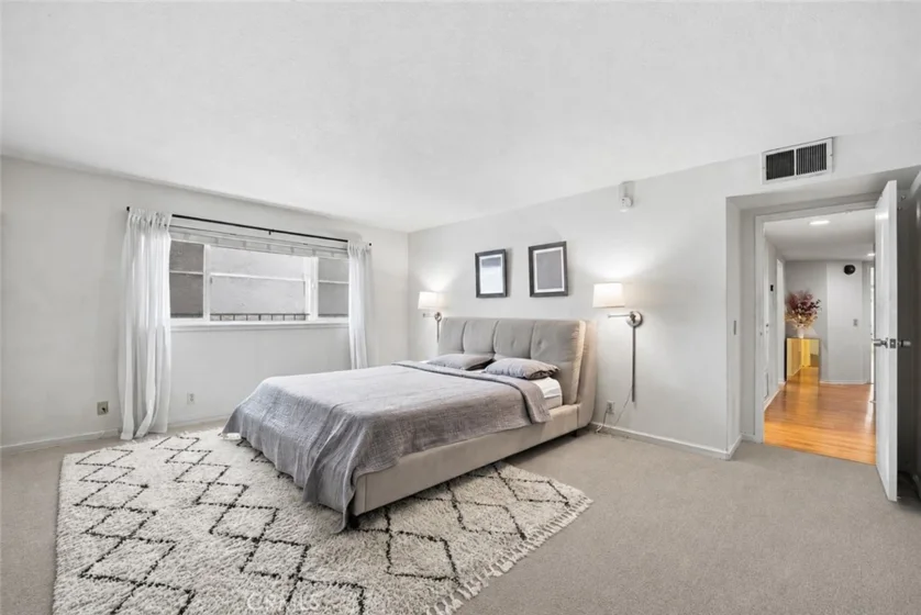 4675 Willis Avenue #105 photo 23