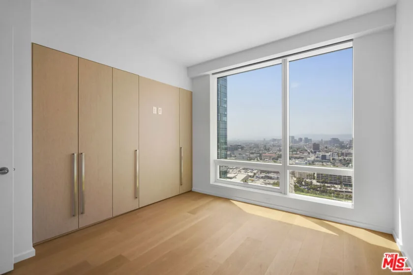 877 Francisco Street #2811 photo 11