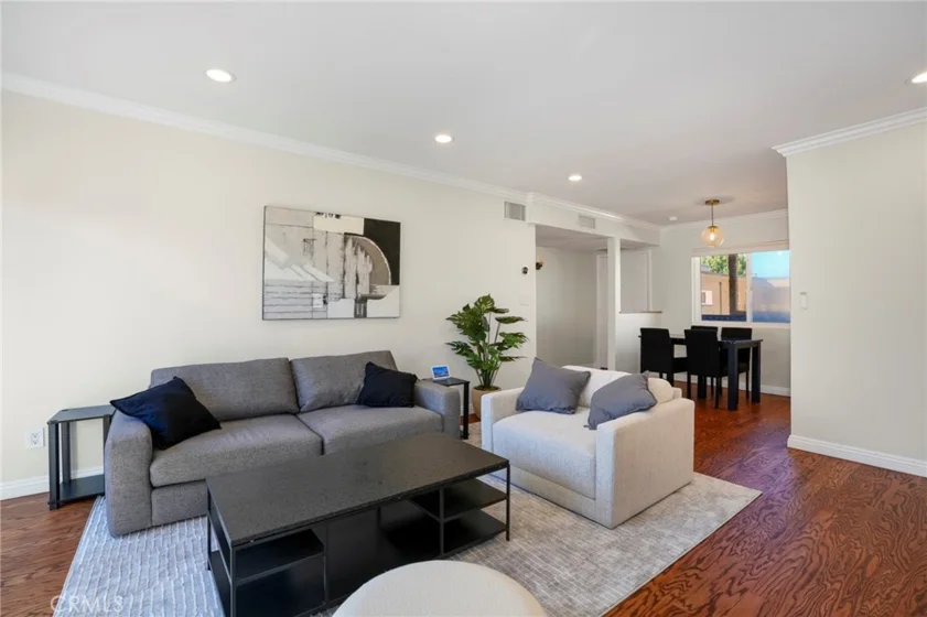 355 S Madison photo 7