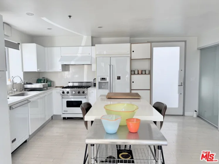 13326 Beach Avenue #203 photo 10