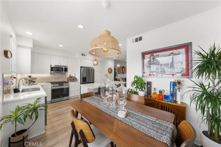 2217 S  Ava Gln photo 10