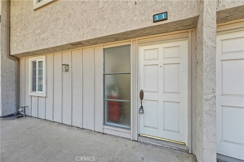 23821 Hillhurst Drive #11 photo 1