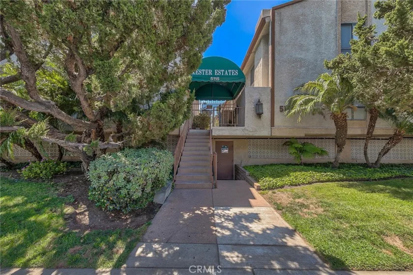 5115 Kester Avenue #101 photo 1