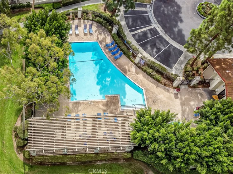 933 Creekside photo 18