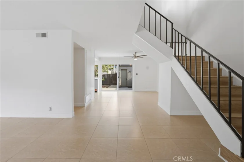 8164 Laguna Court photo 7