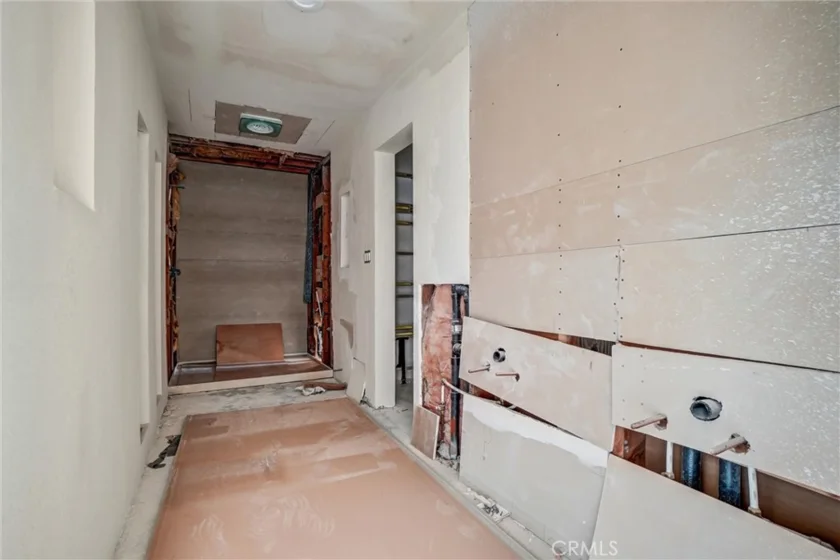 4791 Lago Drive #200 photo 22