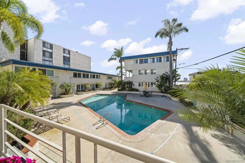 3920 Riviera Drive #A photo 31