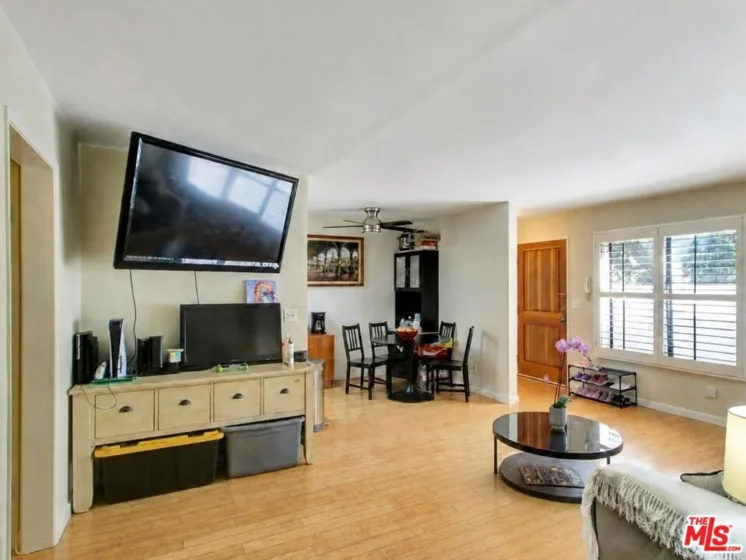 1520 Princeton Street #4 photo 4