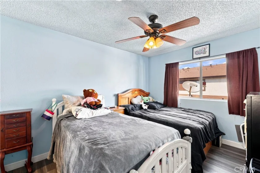 9625 Sylmar Avenue #23 photo 25