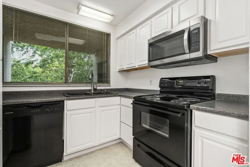 1211 Raintree Circle photo 35