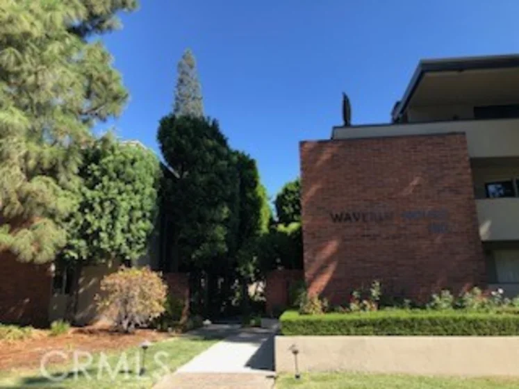 380 S Orange Grove Bl #8 photo 13