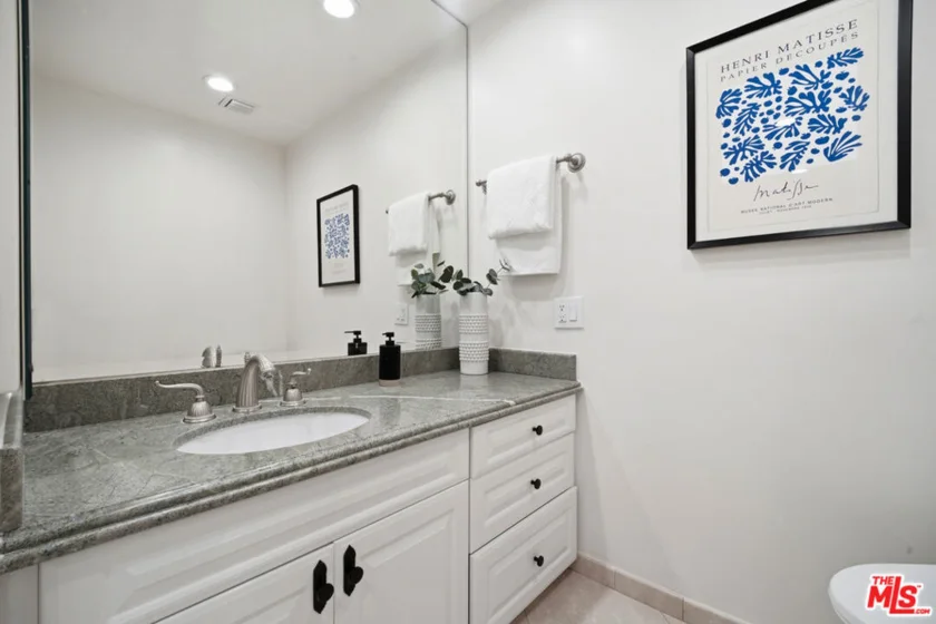 325 N Oakhurst Drive #405 photo 50