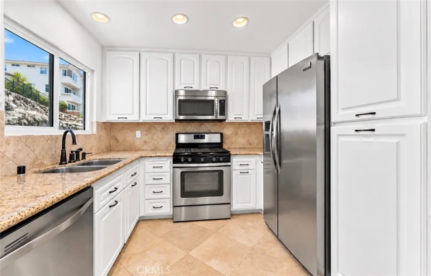 30902 Clubhouse Drive #14H photo 6