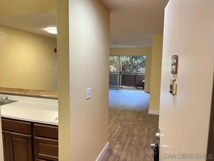 1621 Hotel Circle #E131 photo 2