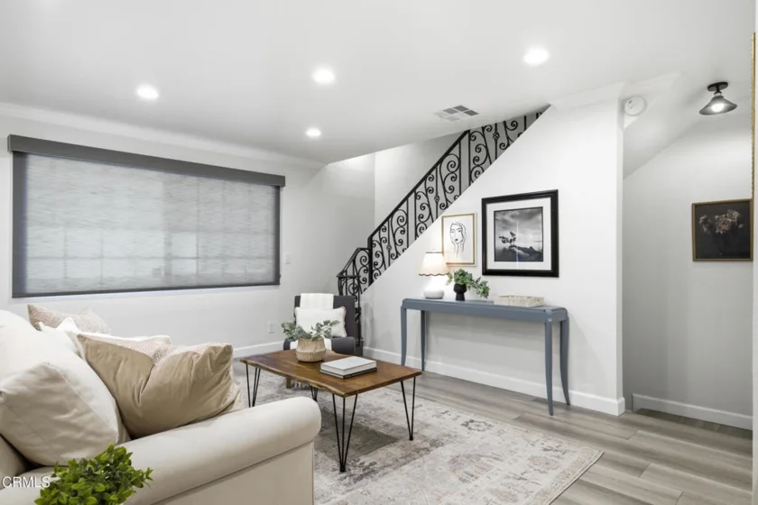 10274 Tujunga Canyon Boulevard #7 photo 17