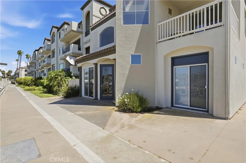 4167 Warner #205 photo 26