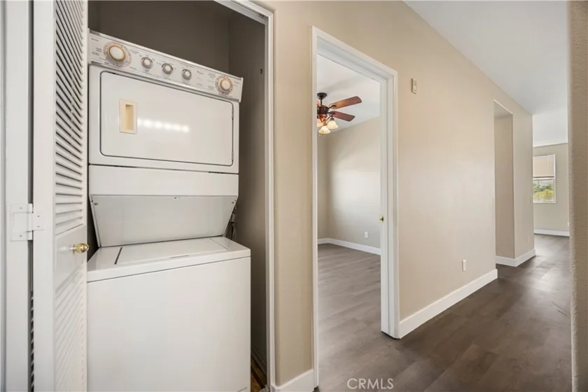 1800 E Lakeshore Drive #1601 photo 16